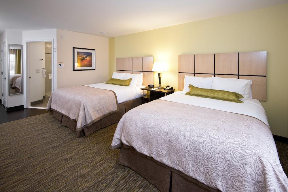 Candlewood Suites Greeley By Ihg Bagian luar foto